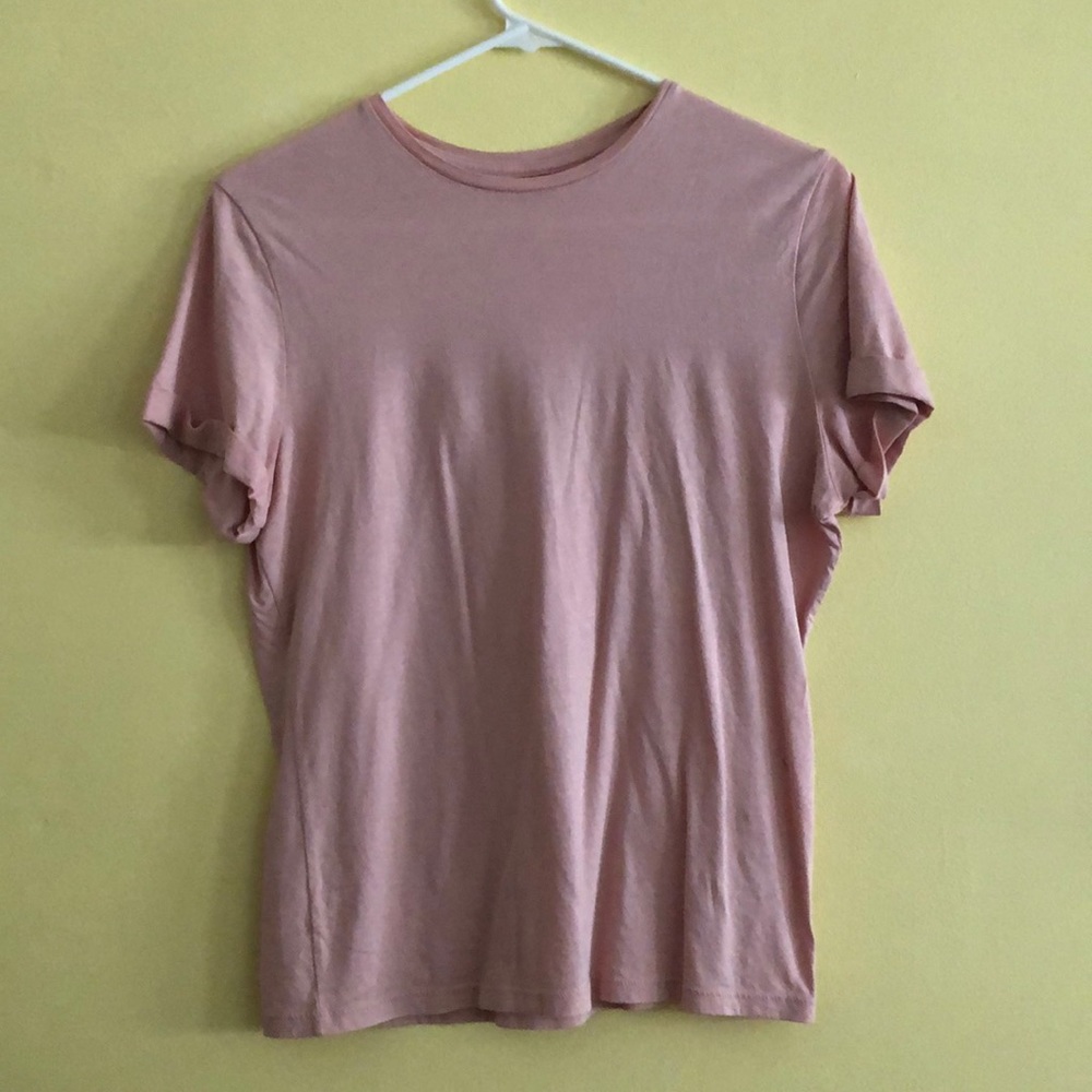 Pink t shirt